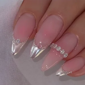 Nailbayo Nudi Gel Rose Quartz - Ruusukvartsin värinen läpikuultava siirappigeeli kynsillä