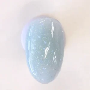 Vaaleansininen Glitter kynsilakka merkiltä Yogurt nail